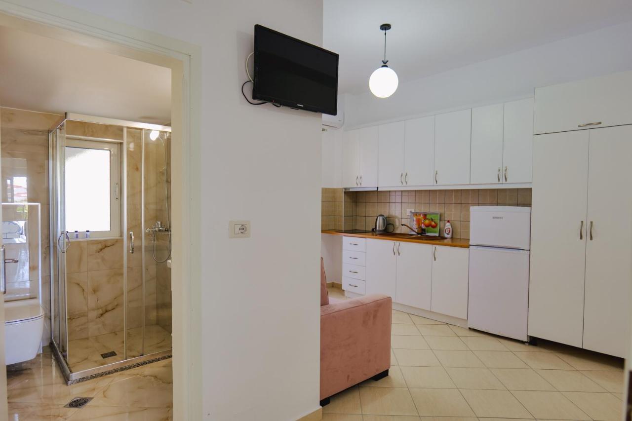 Eleni Guest House Σαράντα Εξωτερικό φωτογραφία