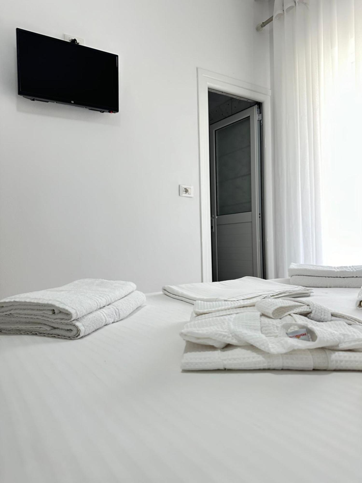 Eleni Guest House Σαράντα Εξωτερικό φωτογραφία