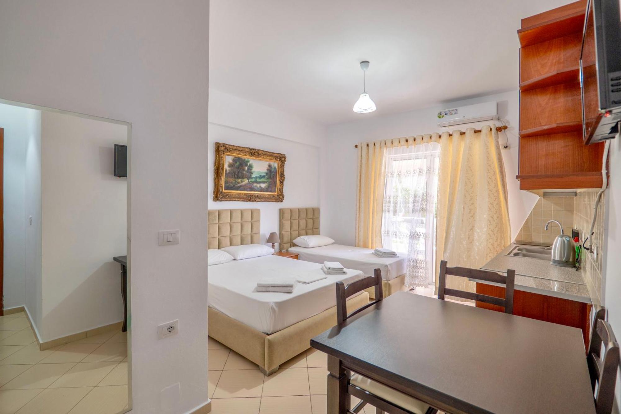 Eleni Guest House Σαράντα Εξωτερικό φωτογραφία