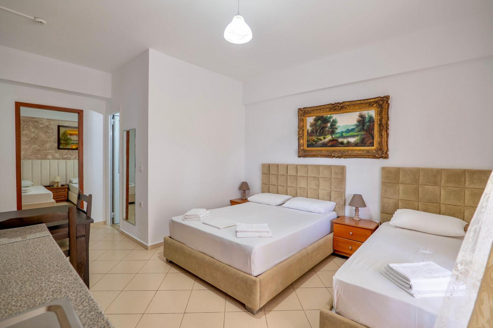 Eleni Guest House Σαράντα Εξωτερικό φωτογραφία